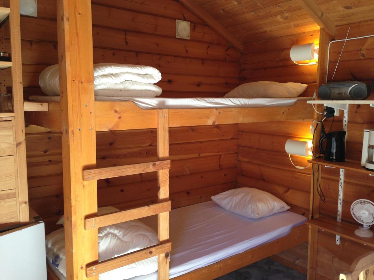 Yxningens Holiday Homes, Cottages&Camping Gusum Exteriör bild